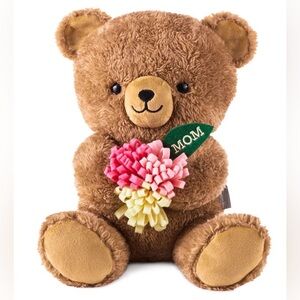 Hallmark,"Mom", Plush Bear